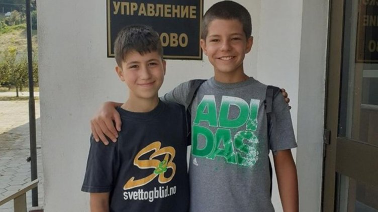 Габровски ученици намериха и върнаха портфейл с пари