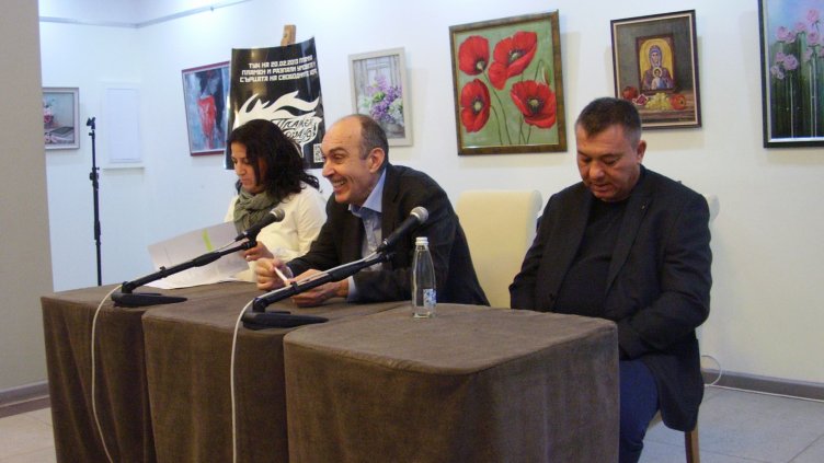 „Демократична България” се обяви за опозиция на статуквото във Варна