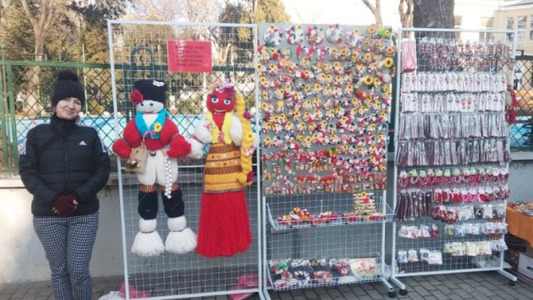 Варненка изработи Пижо и Пенда с човешки ръст