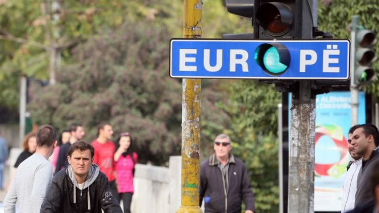 ЕП с нови правила за повторно налагане на визов режим за влизане в ЕС