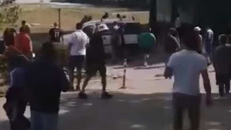 Деца се биха на мач във Варна, включиха се родители и авери