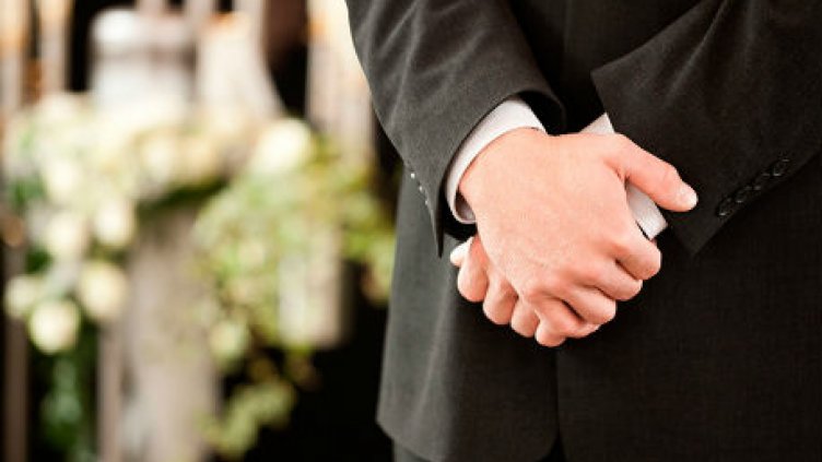 Варненец: В стаята ми мирише на труп