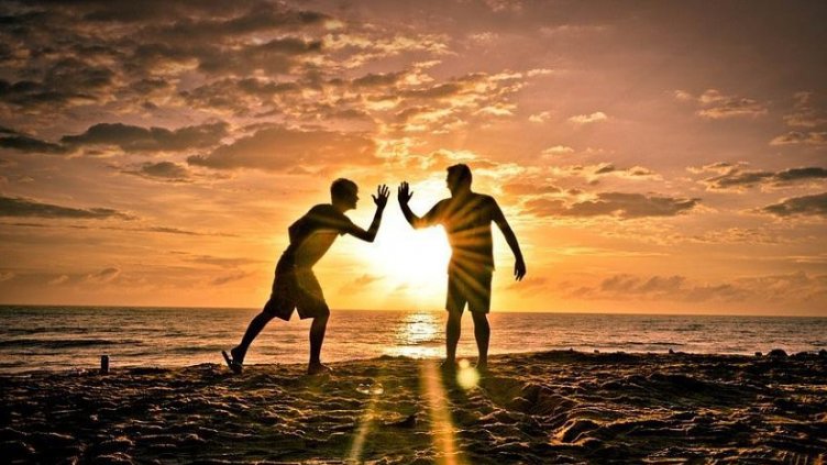 Днес е Международният ден на приятелството