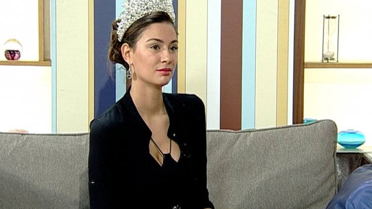 "Щрихи от утрото" (3.01.2017) - Минути за култура-Габриела Кирова - „Мис България 2016”