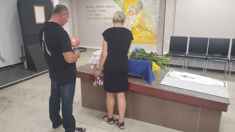 Украинка изплака: Загубих бебето си след отказ от спешна помощ във Варна!