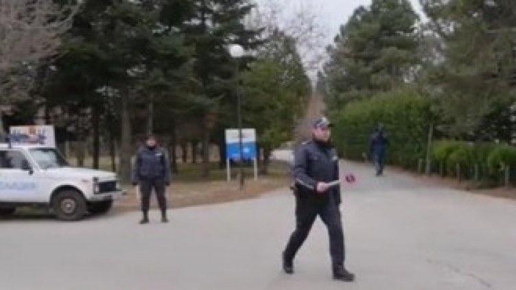 Забраняват достъпа на автомобили в част от Морската градина на Варна