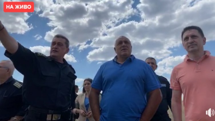 Премиерът Борисов: И аз искам оставката на Радев