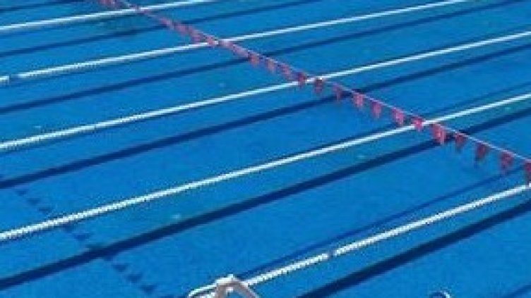 Варненски плувец подобри национален рекорд