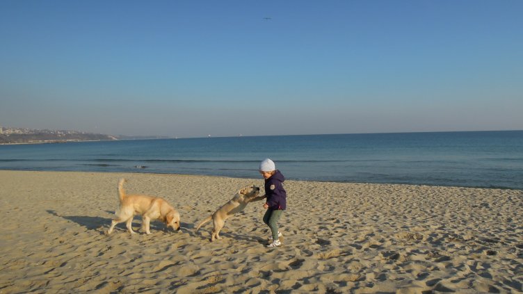 И утре по морето ще е топло