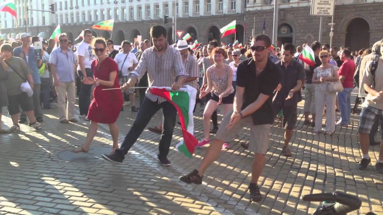 КПП-та из София от сутринта за "Велико народно въстание 2"