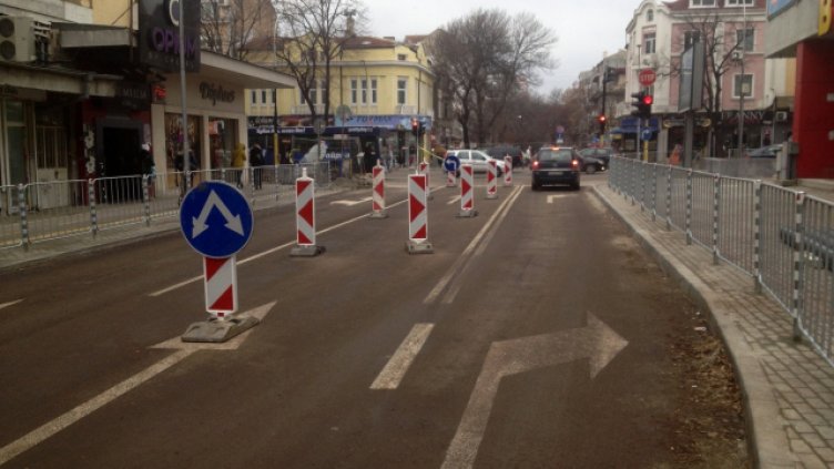 Хиляди вaрненци остават без вода утре