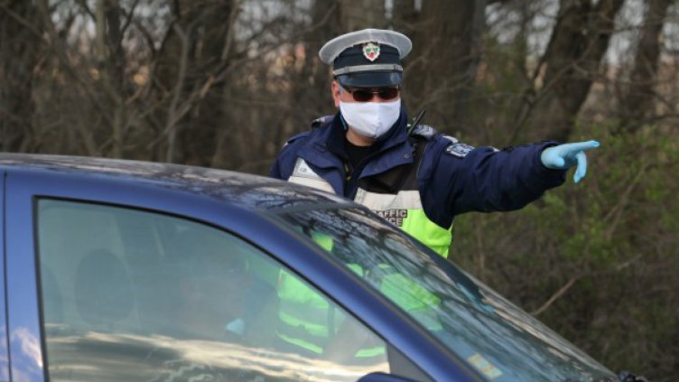 МВР спря отпуските