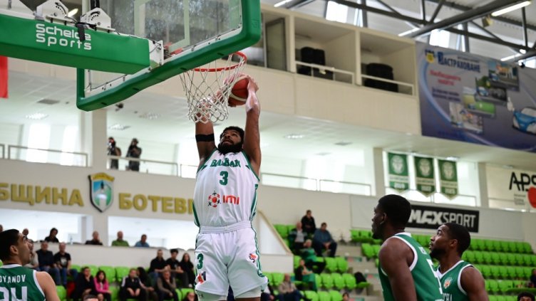 Черно море Тича допусна трета загуба в баскетболното първенство