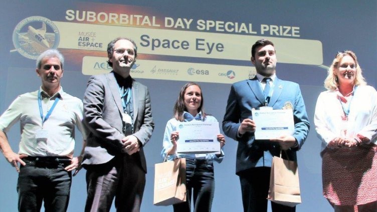 Студенти от Варна впечатлиха Европейската космическа агенция