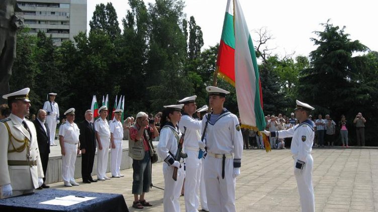 “Випуск 2020” на Морското училище полага в събота клетва