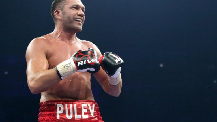 Кобрата и Букър минаха кантара, предстои здрава битка