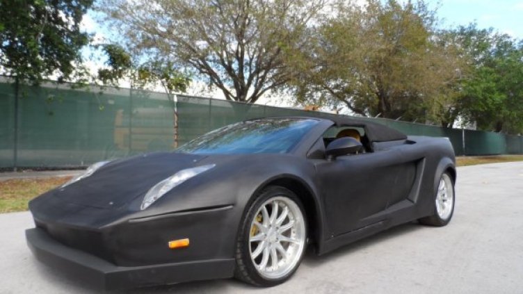 Най-нелепите реплики на готини коли. Подигравка в СНИМКИ