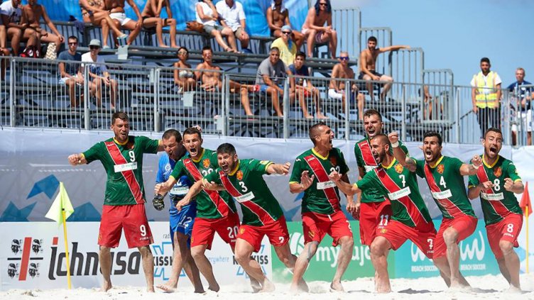 Националите по плажен футбол с историческо 15-о място в ЕВРОлигата