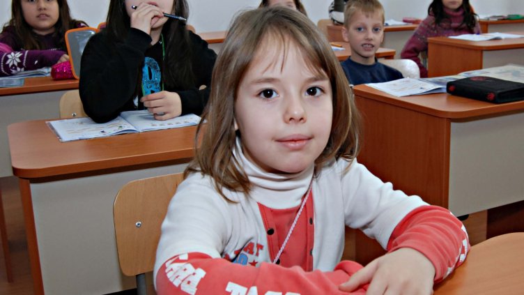 Расте броят на варненчетата с тежка патология в четенето и писането