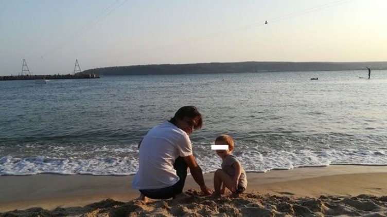 Потомък на варненски театрали има нужда от лечение. Да му помогнем!