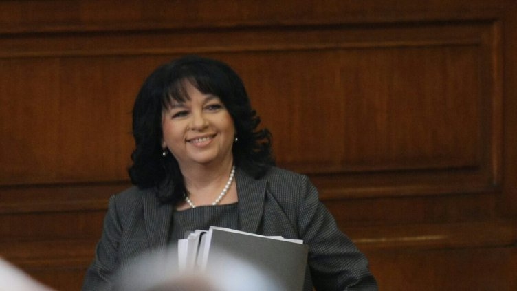 Антикорупционният фонд осъди Теменужка Петкова за отказана информация