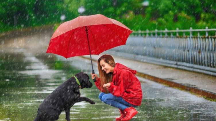 Облачно и дъждовно на Великден