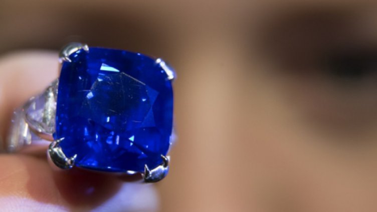 Рекордни продажби на бижута в Хонконг