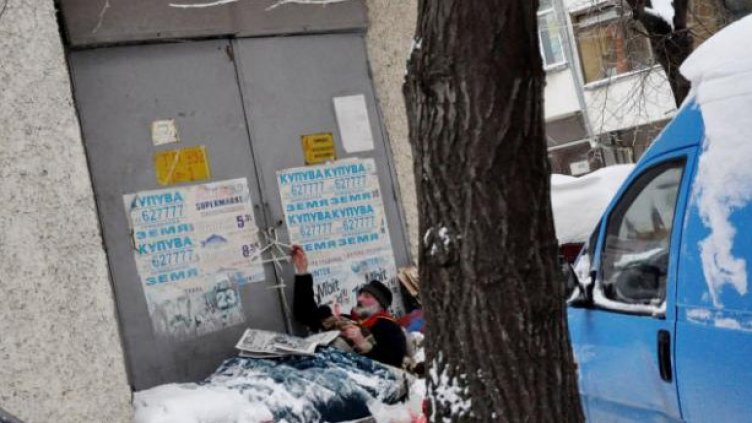 Във Варна: Настаняват бездомни от други населени места