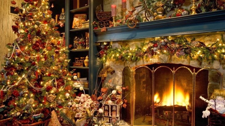 Пожарната: Не оставяйте ел. украсата включена без наблюдение