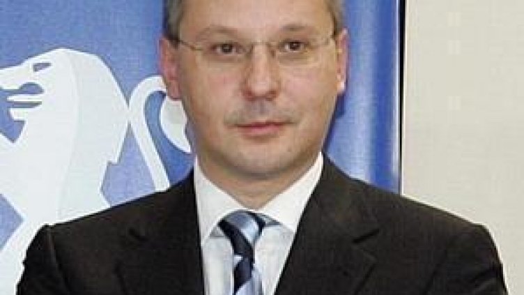 Станишев: Имаме възможностите да овладеем атаките срещу банките