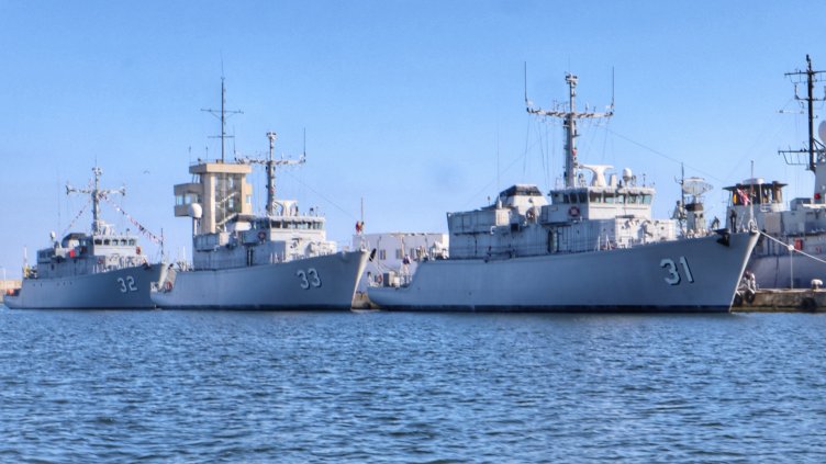 Два противоминни кораба на ВМС получиха имена