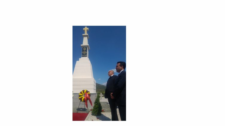 Бойко Борисов и Зоран Заев откриха възстановения паметник на полковник Константин Каварналиев