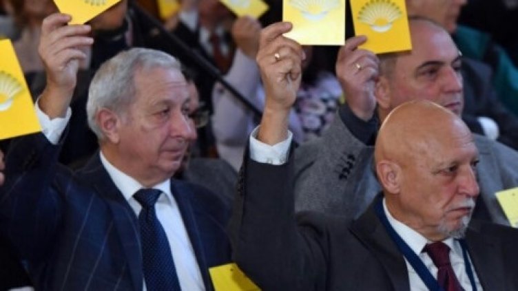 НДСВ ще се яви самостоятелно на изборите