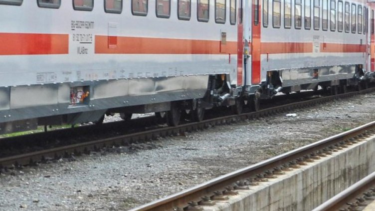 Влакът от Скопие за София ще тръгне през 2027 г.