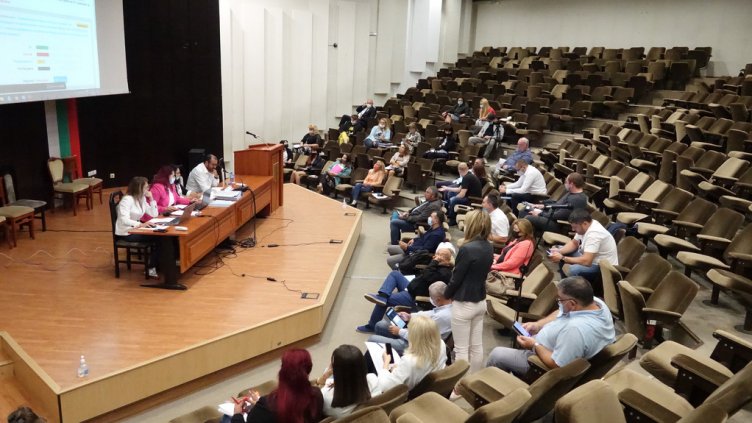 Вдигат заплатите на селските кметове във Варна