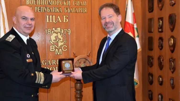 Посланикът на Дания посети Щаба на ВМС във Варна