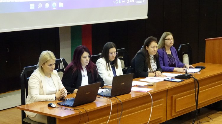 915 варненци ще бъдат обслужвани по домовете си чрез нова програма