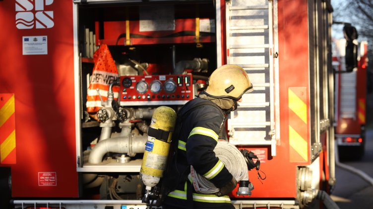 Пожар изпепели няколко бунгала в Поморие