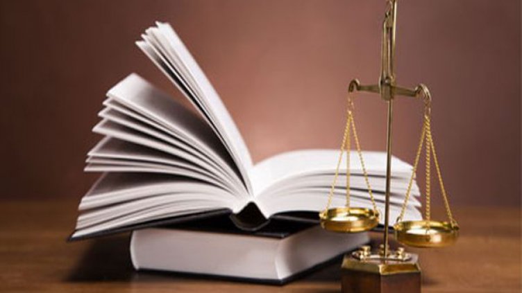 Осъдиха 50-годишна жена заради теглене от чужда карта