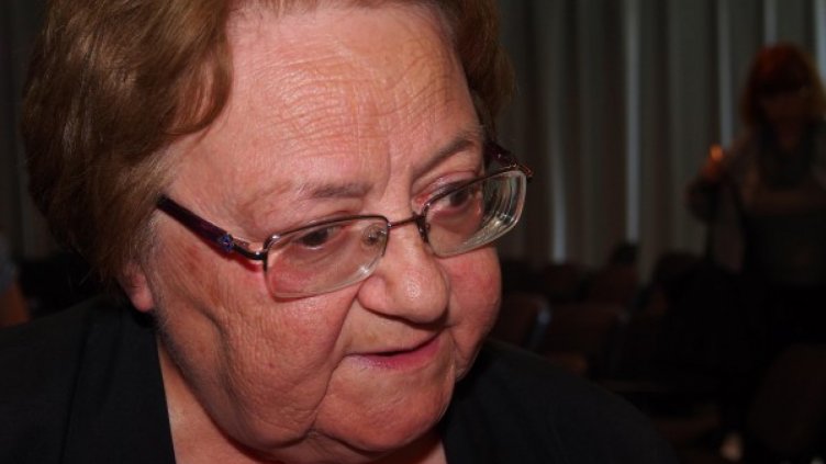 Вирусолог: С един PCR тест може да се тестват 10 и 20 човека