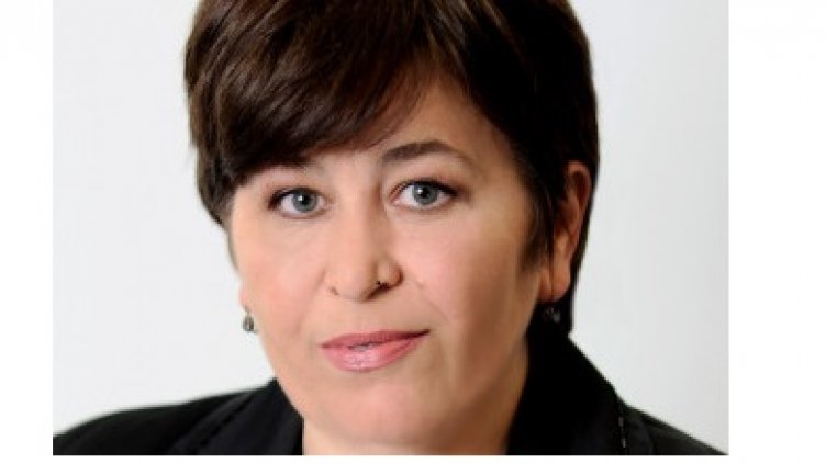 Дават авансово заплати на екскурзоводите