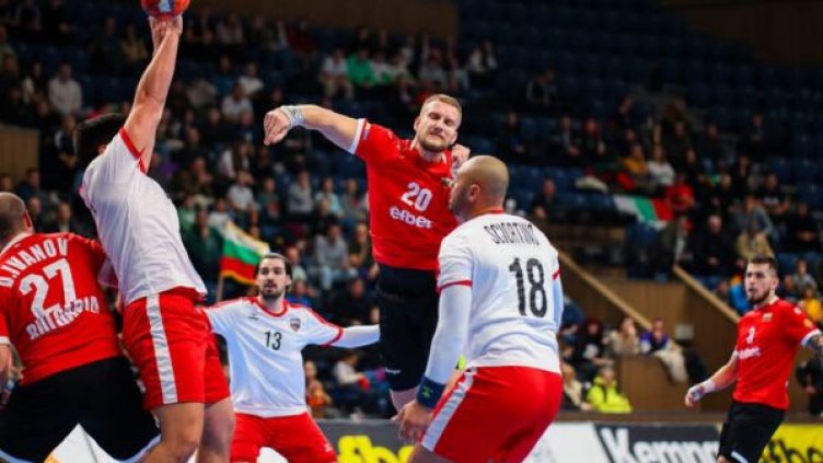 Хандбалните национали разбиха Малта във Варна