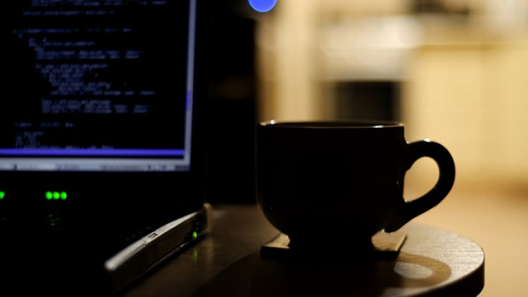 Синдикати с подписка за по-високо заплащане за нощния труд