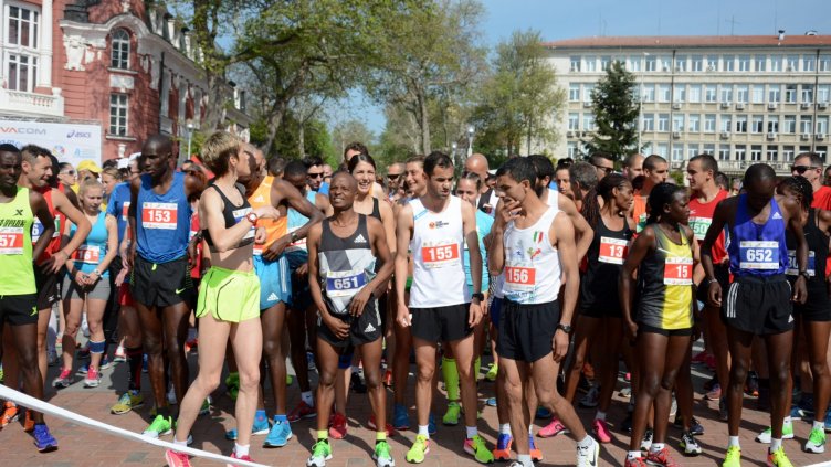 Варна днес става световен център на леката атлетика