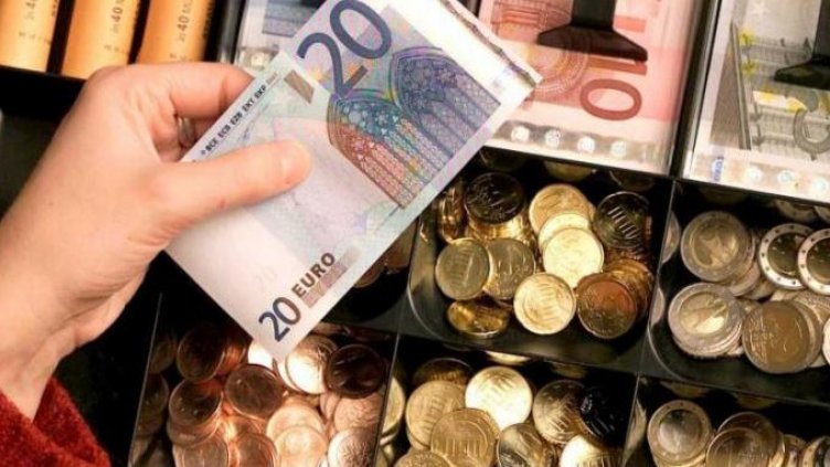 Гледайте Хърватия и мислете за България... Пуснаха еврото, цените полетяха!