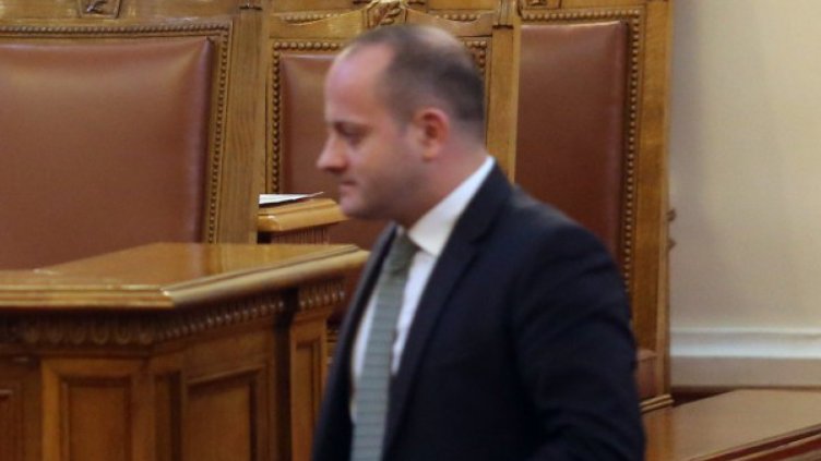 Реформатори май масово минават в опозиция