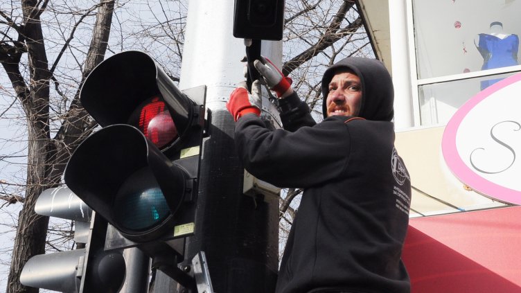 Сложиха звук на светофара до Червения площад