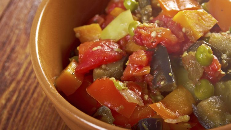 Вегетариански постен гювеч