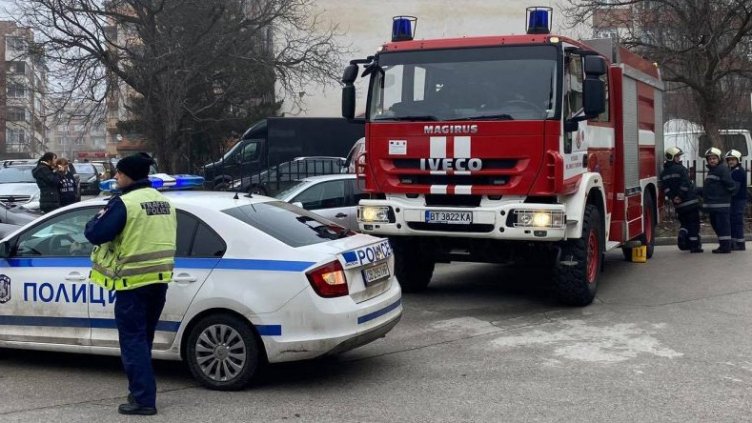 Всички екипи на полицията и пожарната са на терен в областите Варна, Добрич,  Шумен, Разград и Бургас