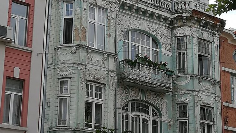 Преобразиха една от старите къщи във Варна